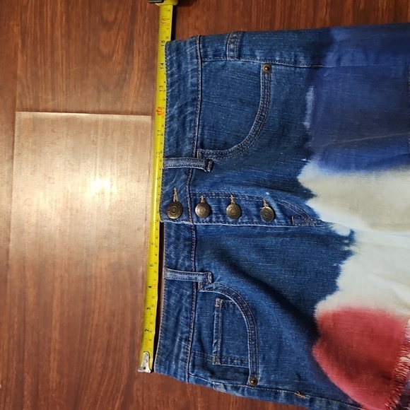 CP Shorts Womens Senim Jean Button Up Size 7 Juniors Fray Red White Blue Denim - Picture 11 of 14
